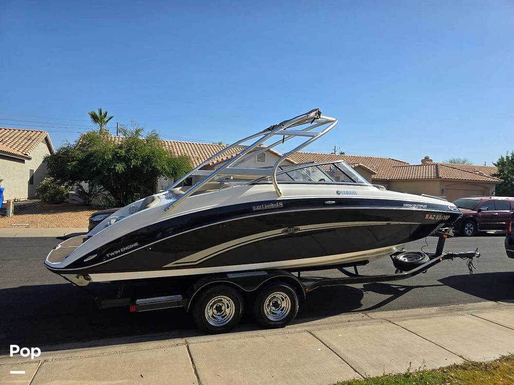 Slide: The Image of Yamaha 242 limited s 2010 - 14337504
