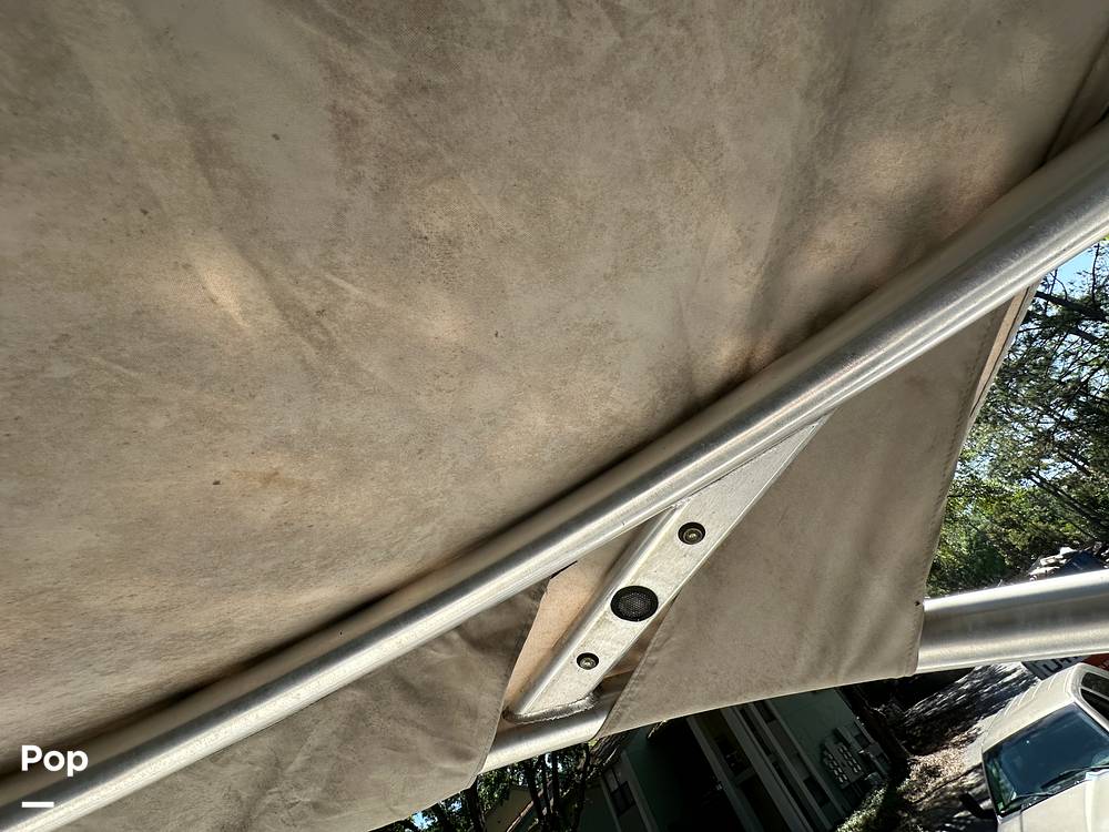 Slide: The Image of Lights & Speaker In Arch - 15417087