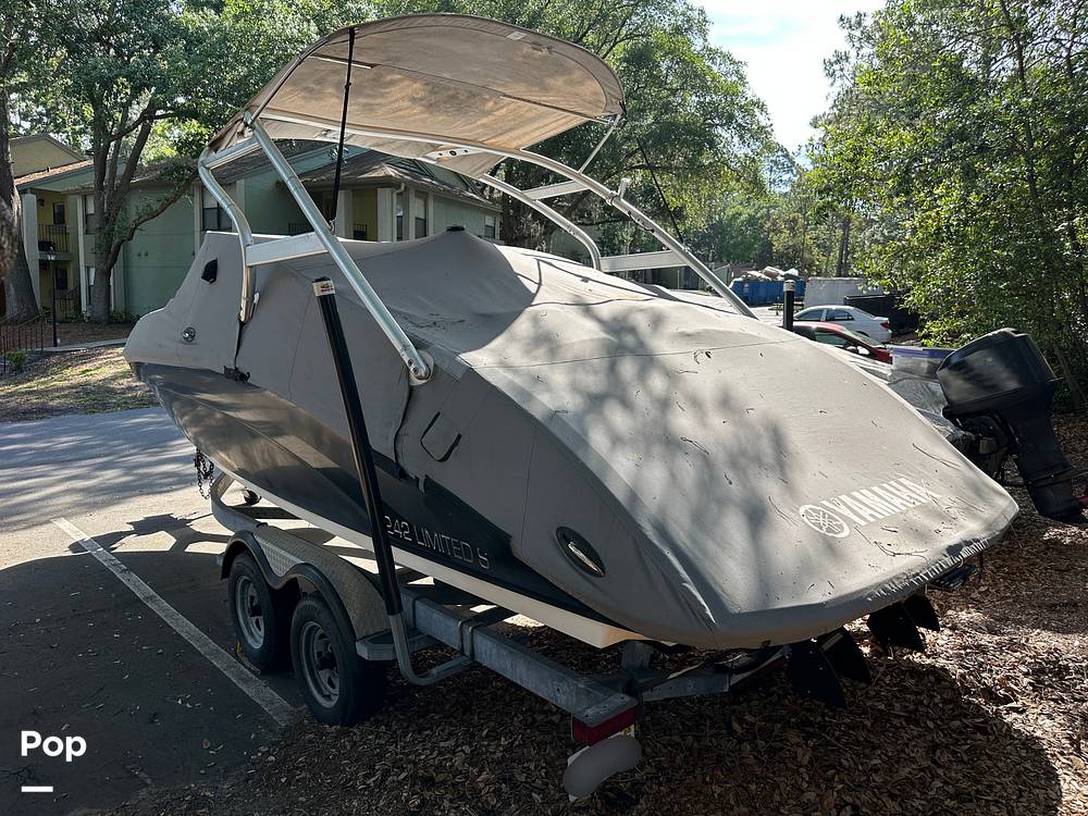 Slide: The Image of 2010 Yamaha 242 Limited S - 15416941