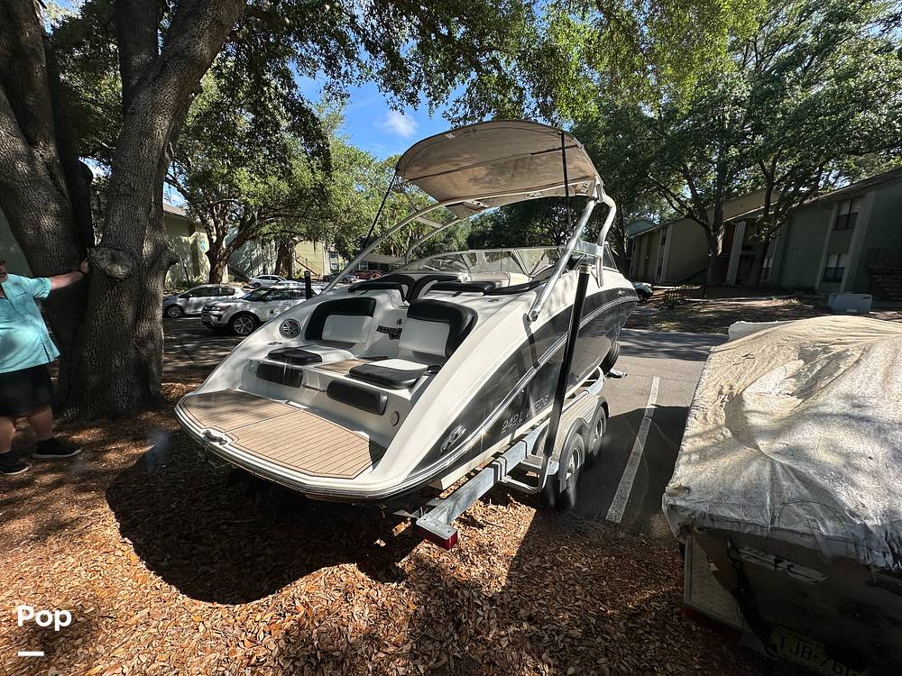 Slide: The Image of 2010 Yamaha 242 Limited S - 15416972