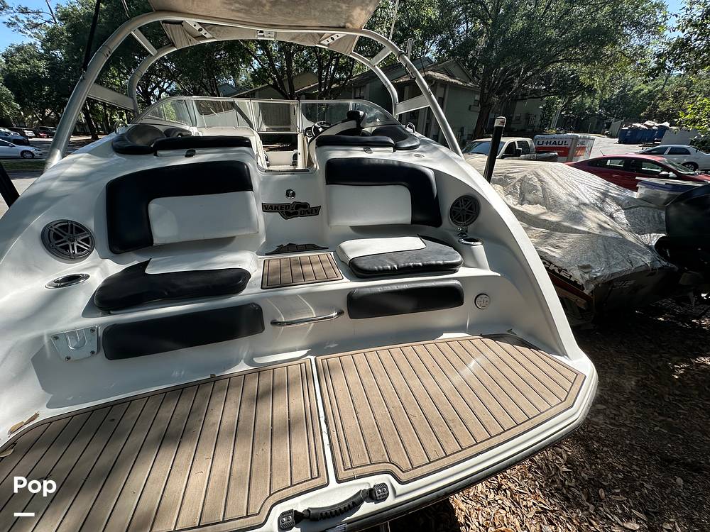 Slide: The Image of 2010 Yamaha 242 Limited S - 15416982