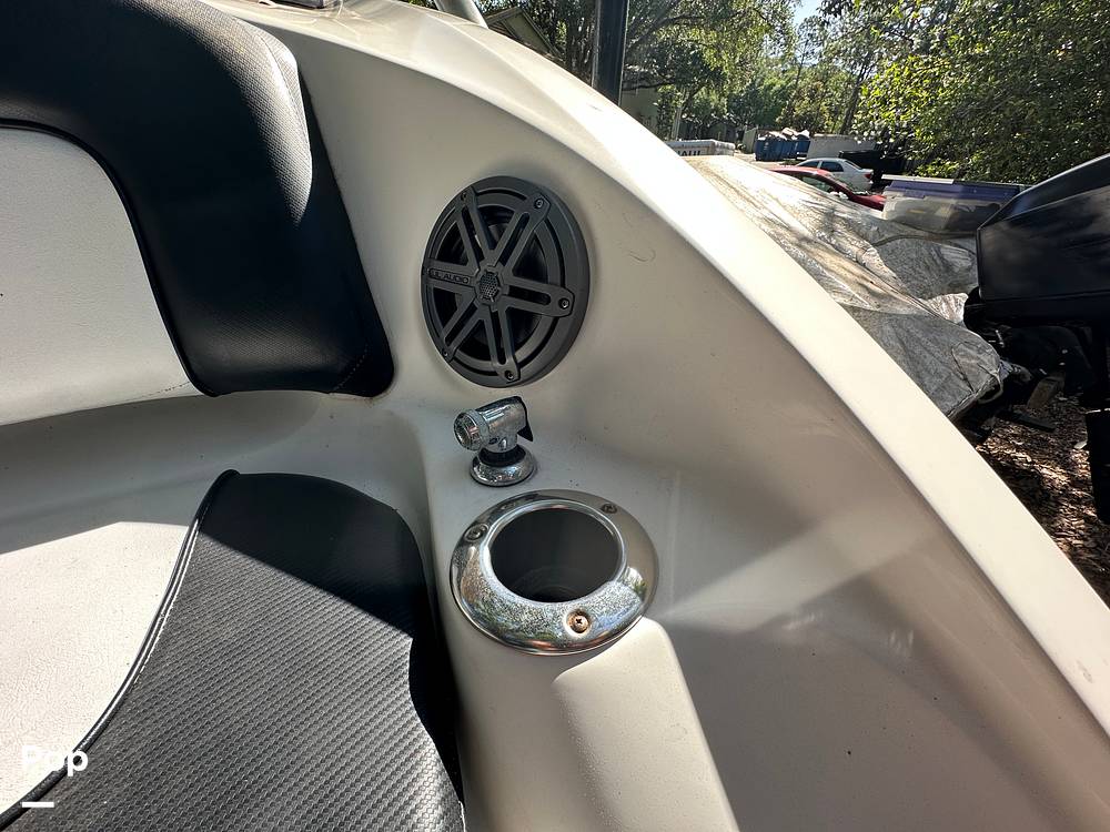 Slide: The Image of Yamaha 242 Limited S 2010 - 15416984