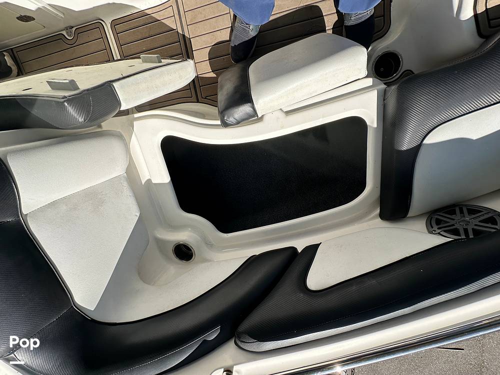 Slide: The Image of Yamaha 242 Limited S 2010 - 15417062