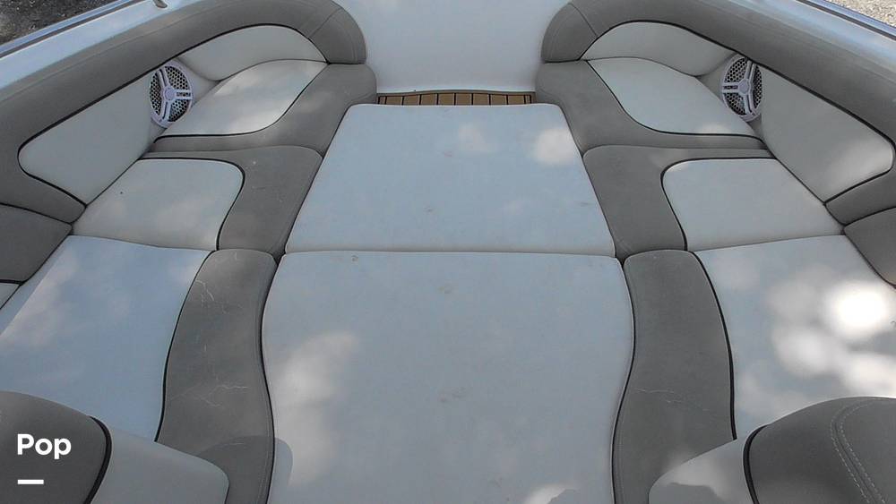 Slide: The Image of Yamaha 242 LIMITED S 2010 - 15535374