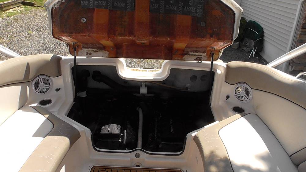 Slide: The Image of Yamaha 242 LIMITED S 2010 - 15535402