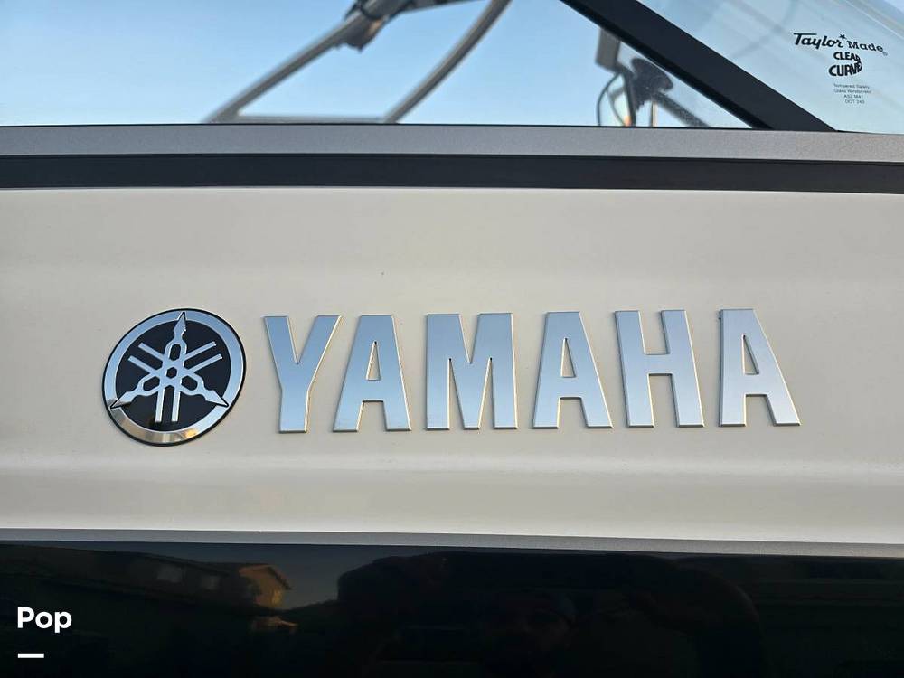 Slide: The Image of Yamaha 242 limited s 2010 - 14337500