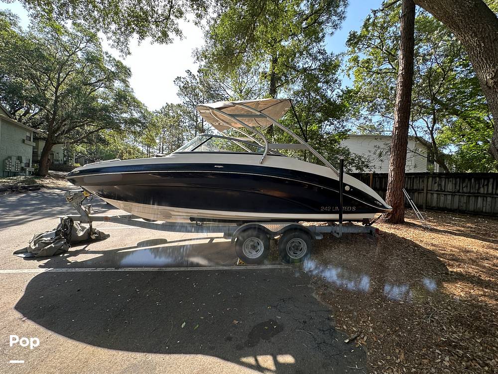 Slide: The Image of 2010 Yamaha 242 Limited S - 15416968