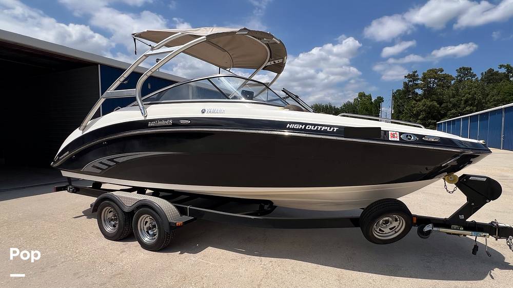 Slide: The Image of Yamaha 242 Limited S 2011 - 15363223