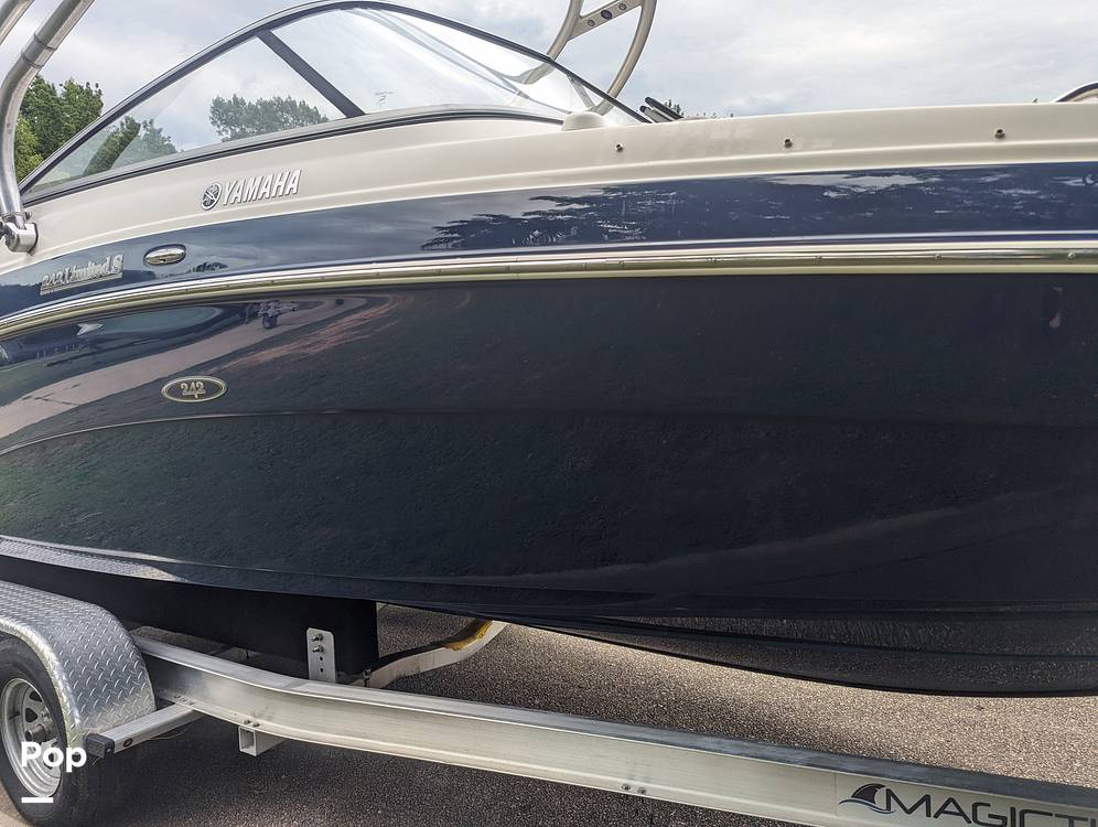 Slide: The Image of Yamaha 242 Limited S 2013 - 14315180