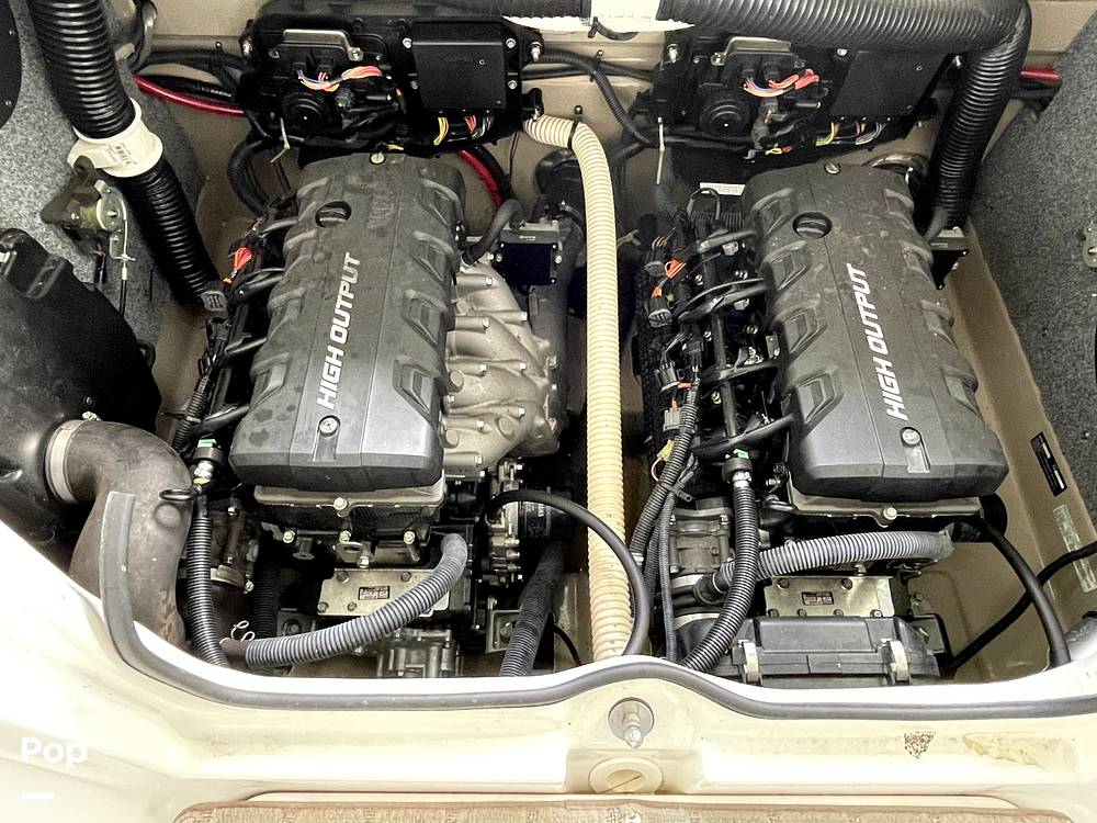 Slide: The Image of Twin 1.8L Engines - 180 Hp Each - 12207276