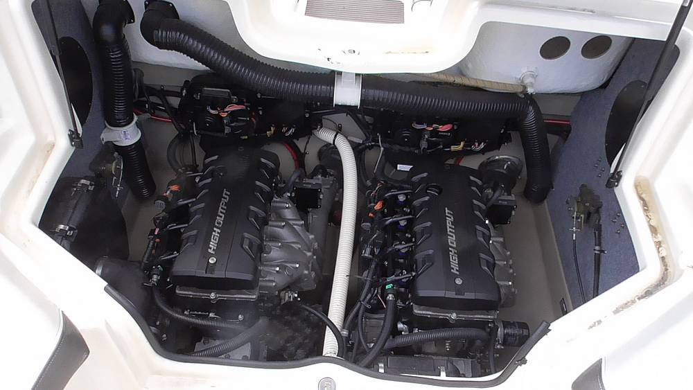 Slide: The Image of Yamaha 242 Limited S 2014 - 14534105