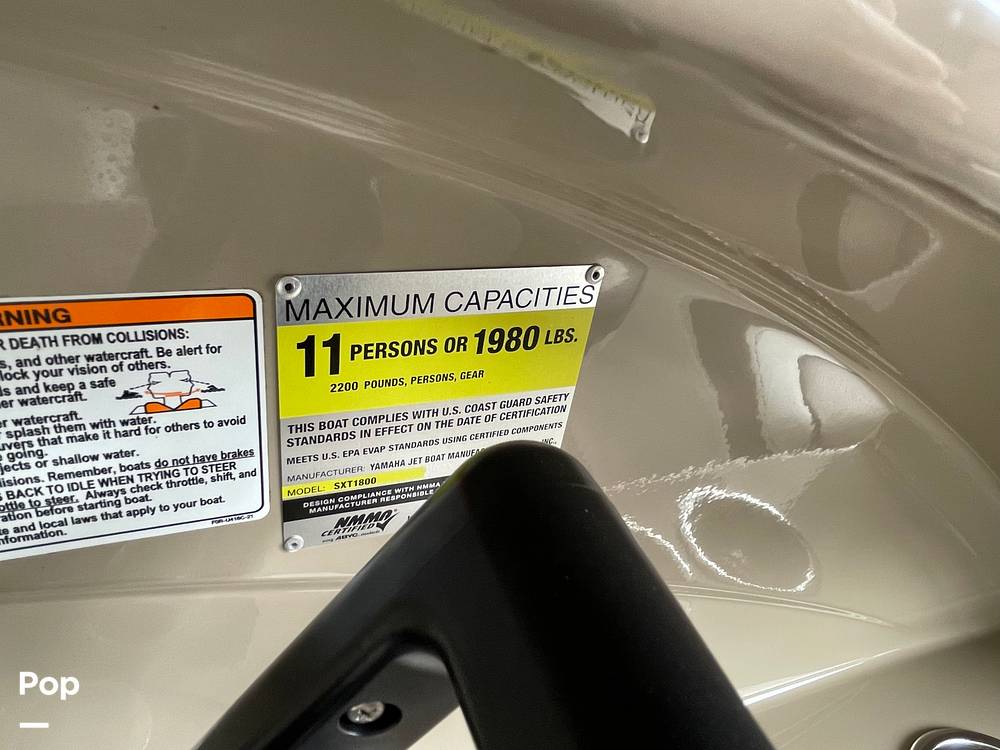 Slide: The Image of Passenger Capacity Plate - 12206123