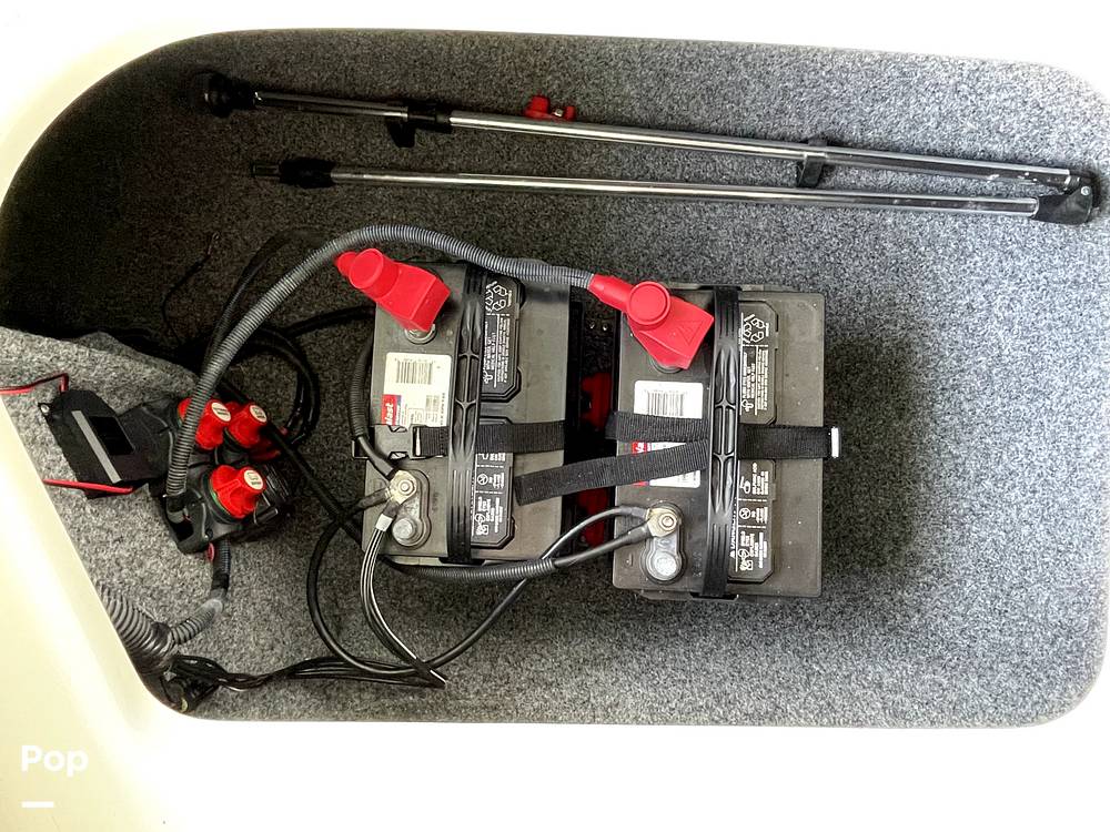 Slide: The Image of Dual Batteries - 12207302