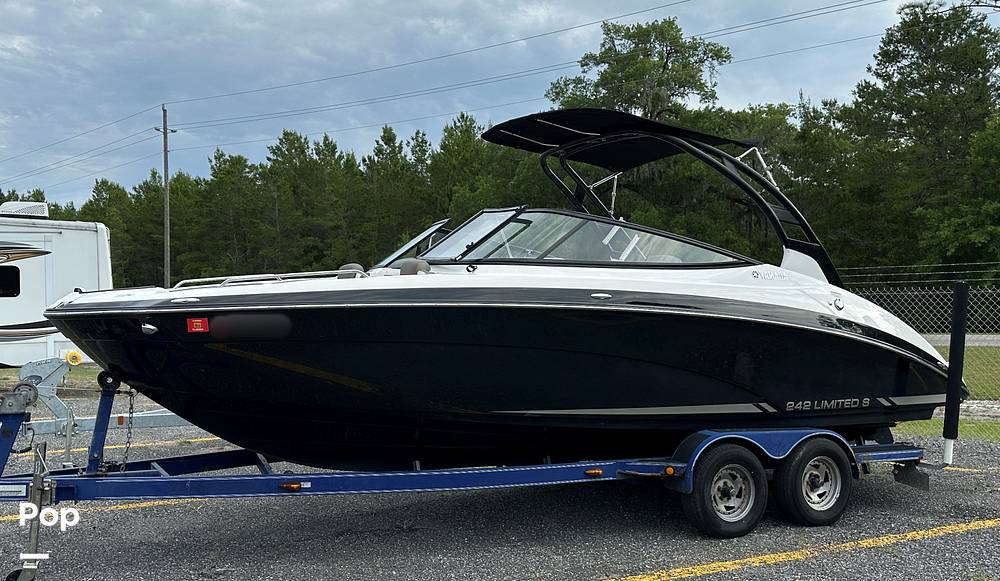 Slide: The Image of 2015 Yamaha 242 Limited S - 14157049