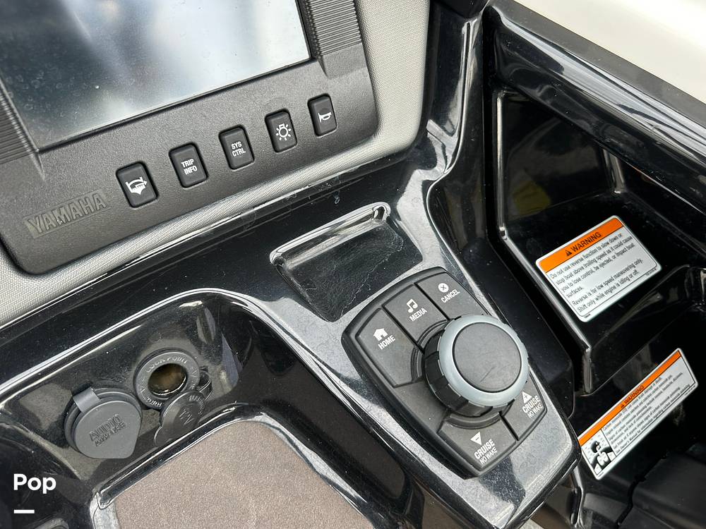 Slide: The Image of Yamaha 242 Limited S 2015 - 14157460
