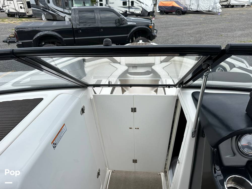 Slide: The Image of Yamaha 242 Limited S 2015 - 14157482