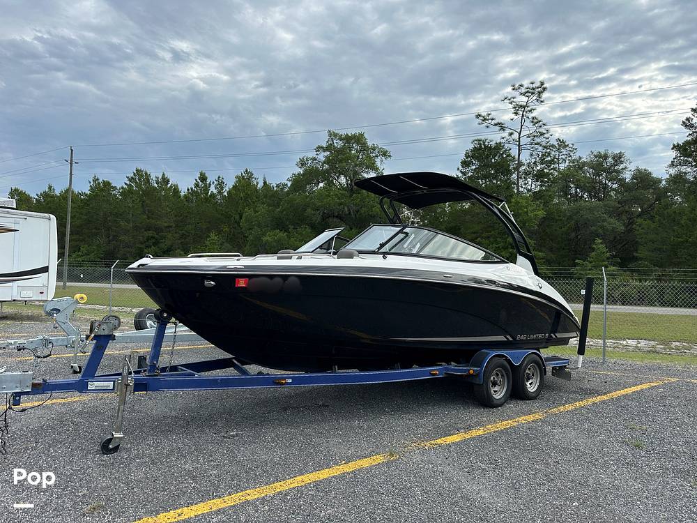 Slide: The Image of 2015 Yamaha 242 Limited S - 14157047