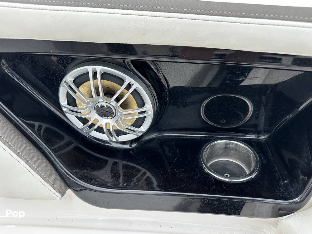 Slide: The Image of Yamaha 242 Limited S 2015 - 14157489