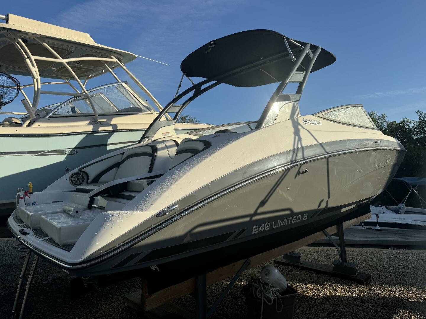 Slide: The Image of Yamaha 242 Limited S 2016 - 4627974