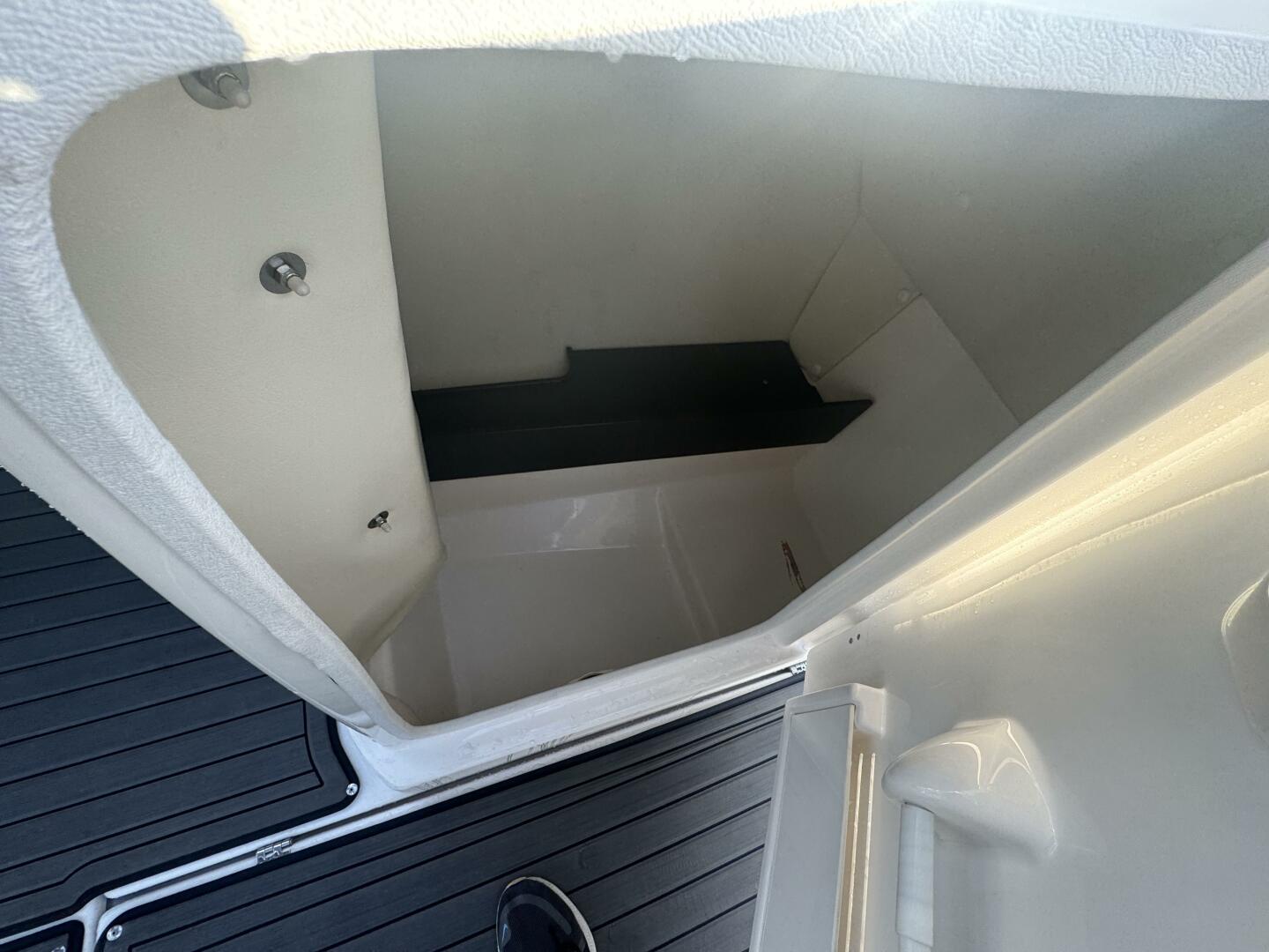 Slide: The Image of Yamaha 242 Limited S 2016 - 4627998