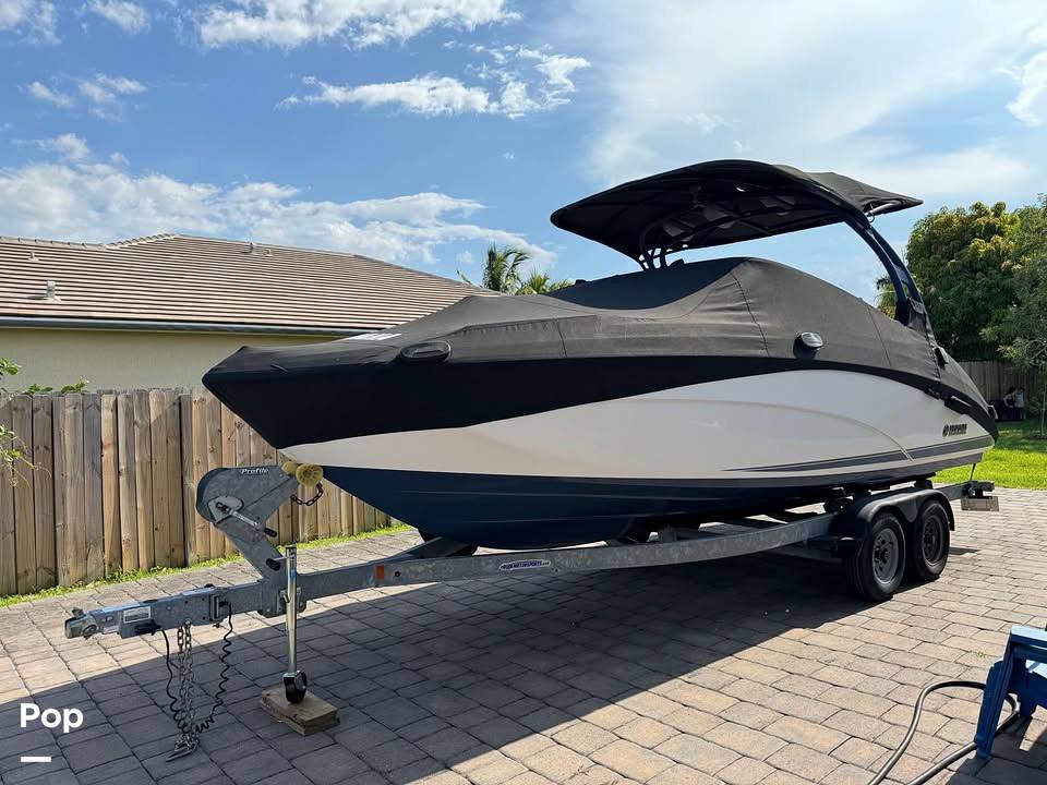 Slide: The Image of Yamaha 242 Limited S 2020 - 15868252