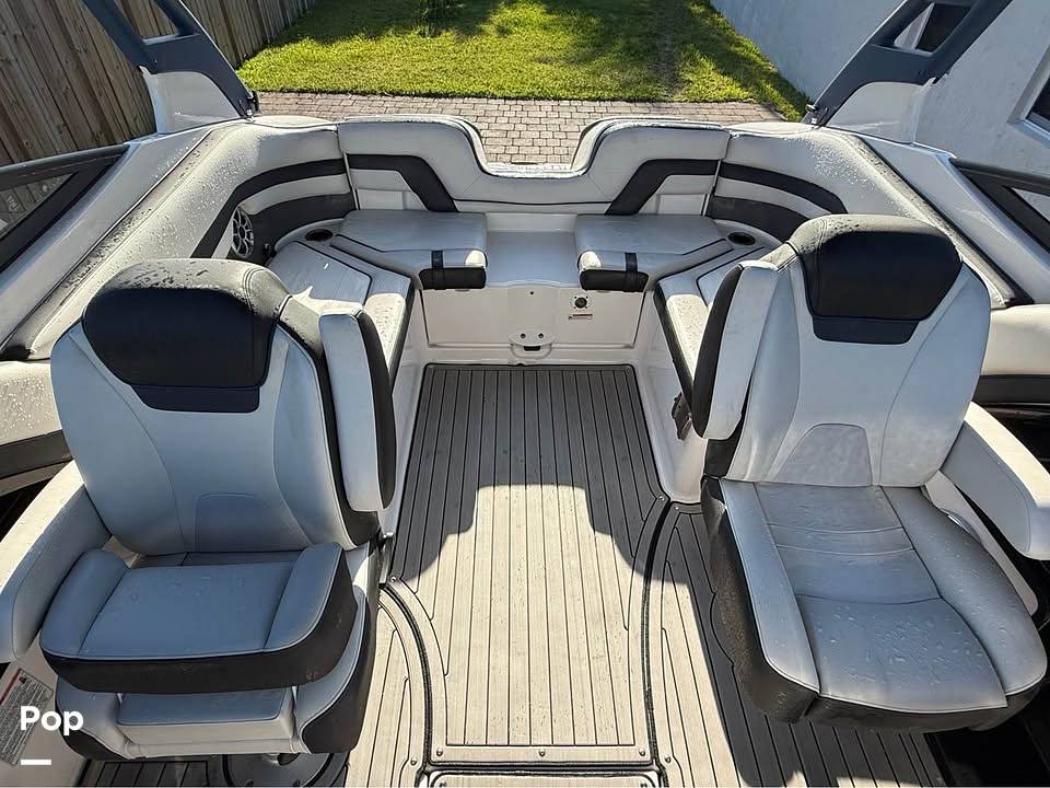 Slide: The Image of Yamaha 242 Limited S 2020 - 15868265