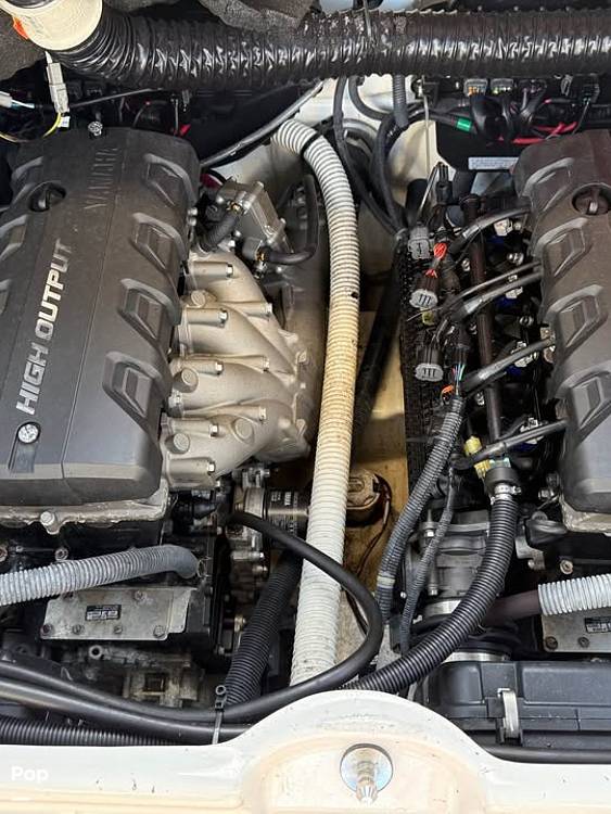 Slide: The Image of Yamaha 242 Limited S 2020 - 15868269