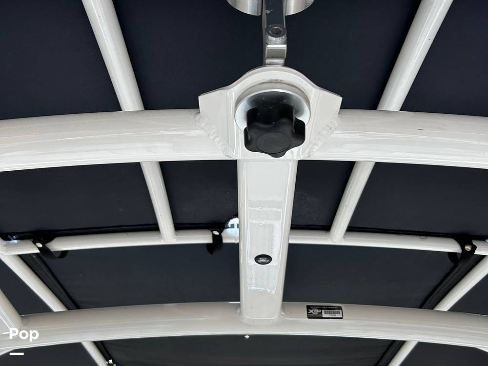 Slide: The Image of Yamaha 242 Limited SE 2019 - 13937091