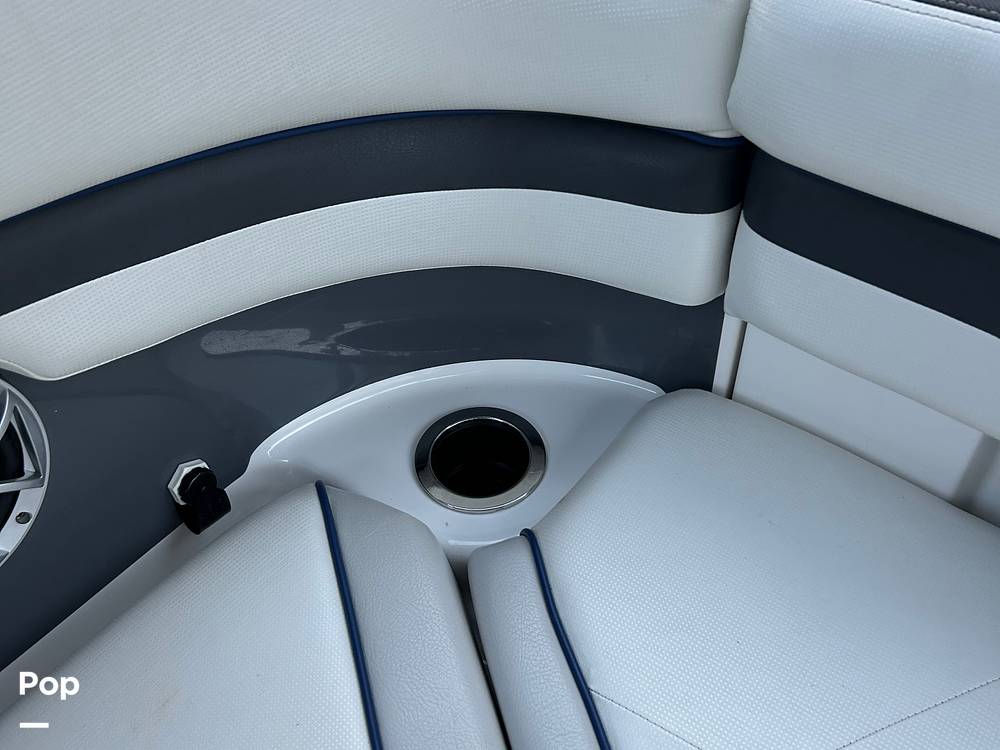 Slide: The Image of Cup Holder - 13936897