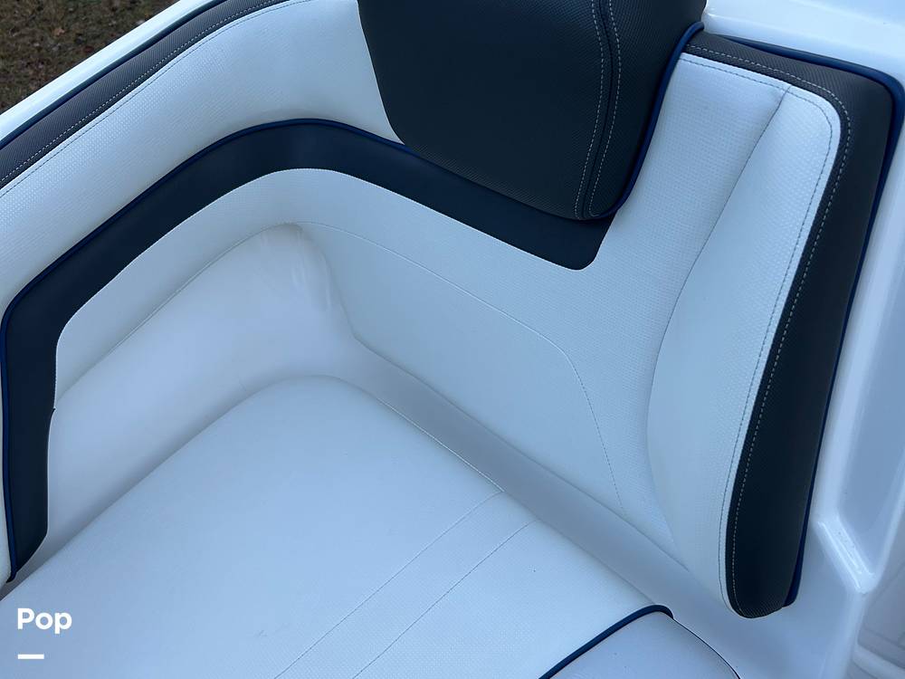 Slide: The Image of Yamaha 242 Limited SE 2019 - 13937061