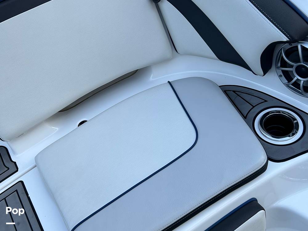 Slide: The Image of Cup Holder - 13937108