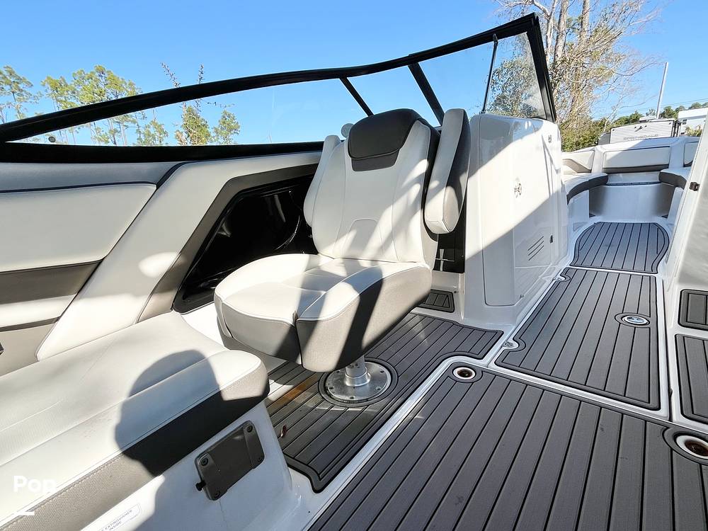 Slide: The Image of Passenger Seat - 15034014