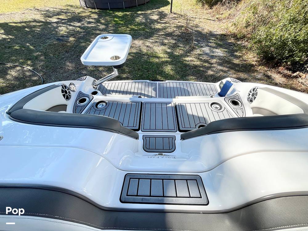 Slide: The Image of Transom Seating - 15034050
