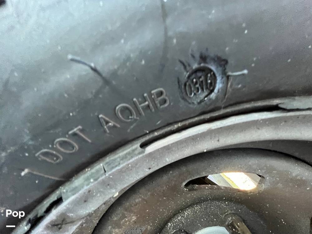 Slide: The Image of Tire Date Code - 15034001