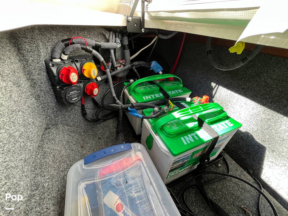 Slide: The Image of Battery Switch - 15034023