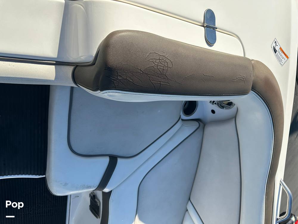 Slide: The Image of Yamaha 242S 2013 - 13444354