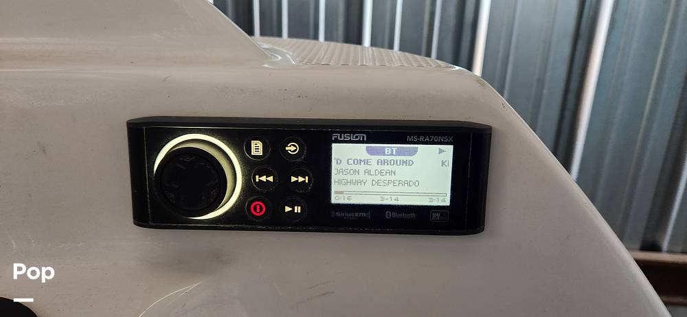 Slide: The Image of Yamaha 242 SE 2020 - 14802278
