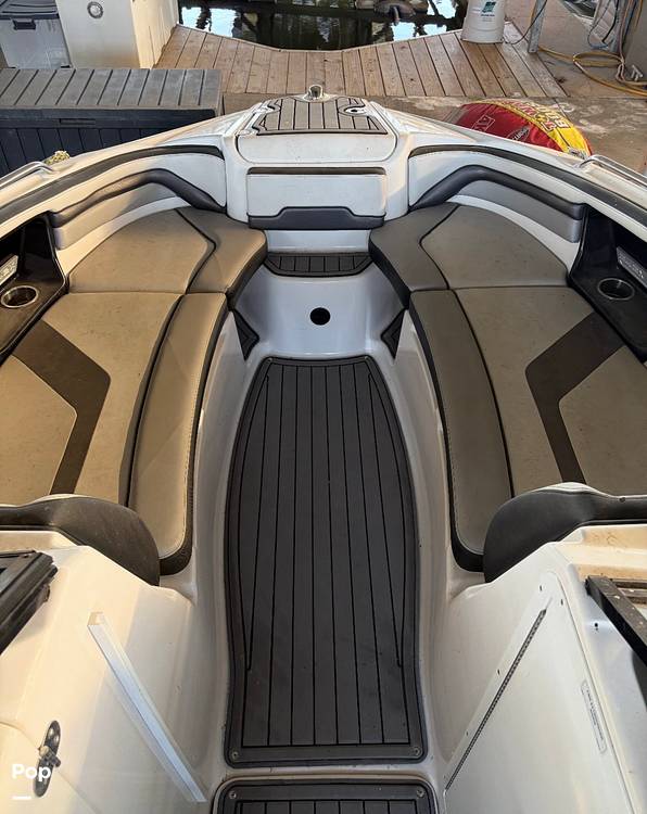 Slide: The Image of Yamaha 242x 2017 - 15336367