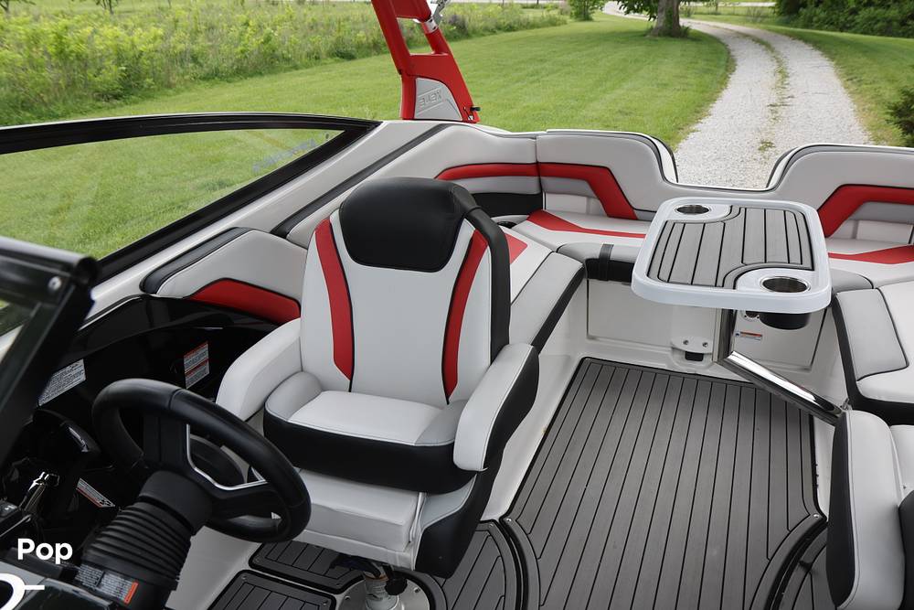 Slide: The Image of Yamaha 242X 2018 - 15474464