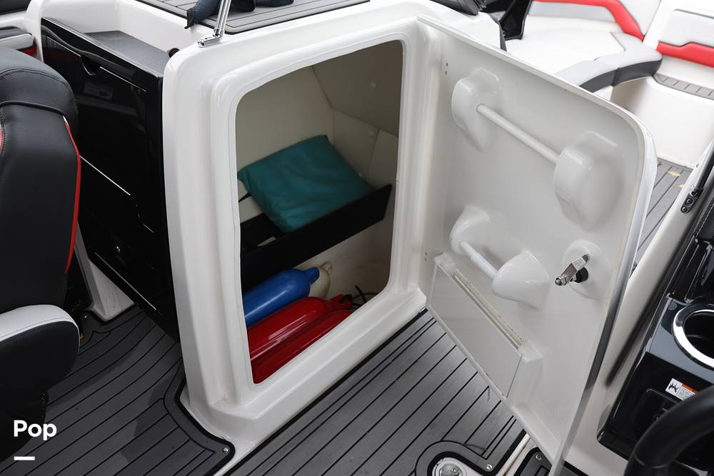 Slide: The Image of Yamaha 242X 2018 - 15474466