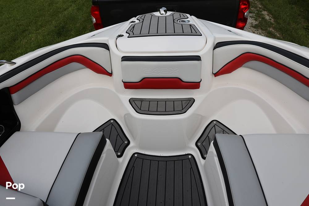 Slide: The Image of Yamaha 242X 2018 - 15474475