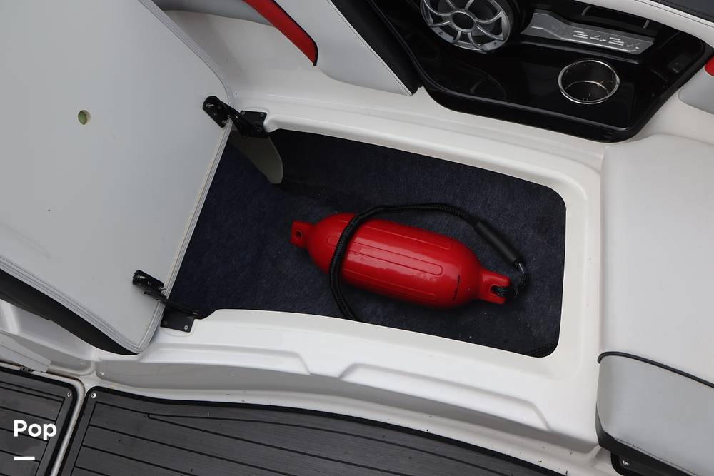 Slide: The Image of Yamaha 242X 2018 - 15474477