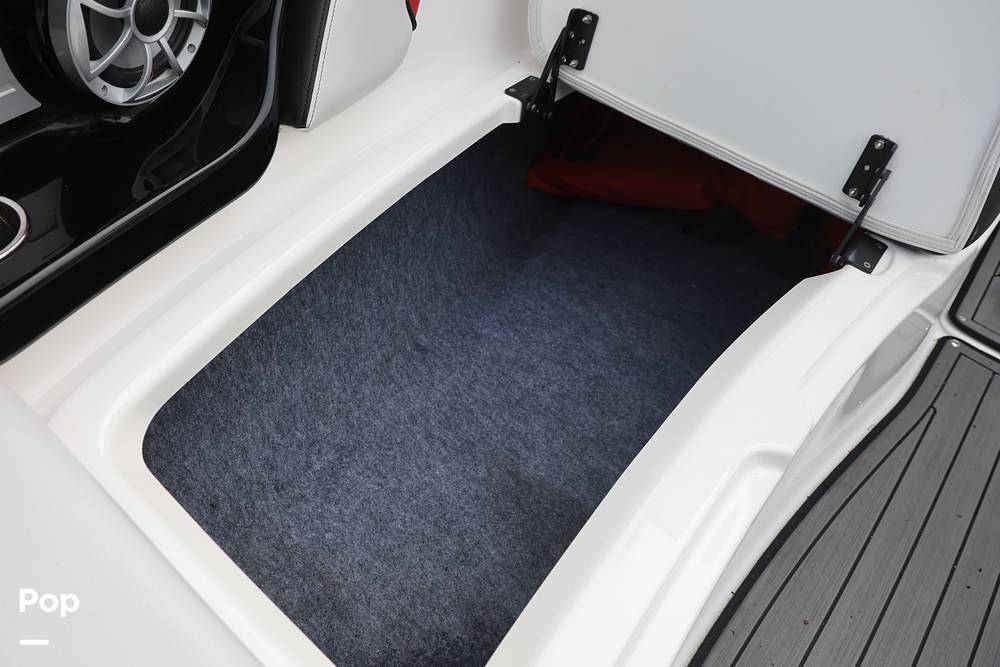 Slide: The Image of Yamaha 242X 2018 - 15474478