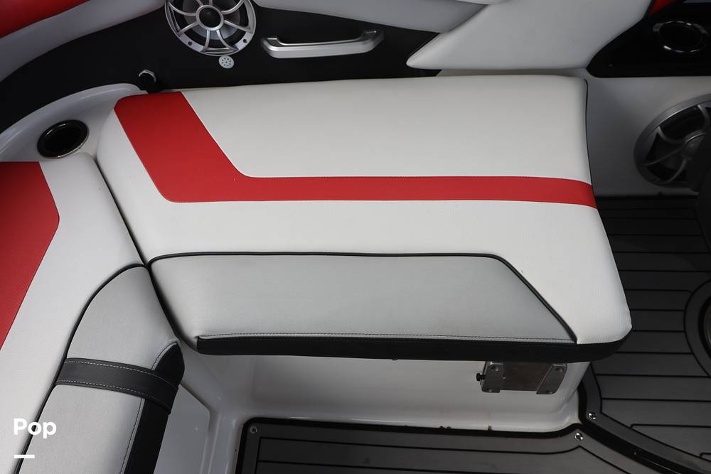 Slide: The Image of Yamaha 242X 2018 - 15474486