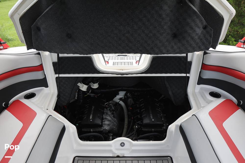 Slide: The Image of Yamaha 242X 2018 - 15474496