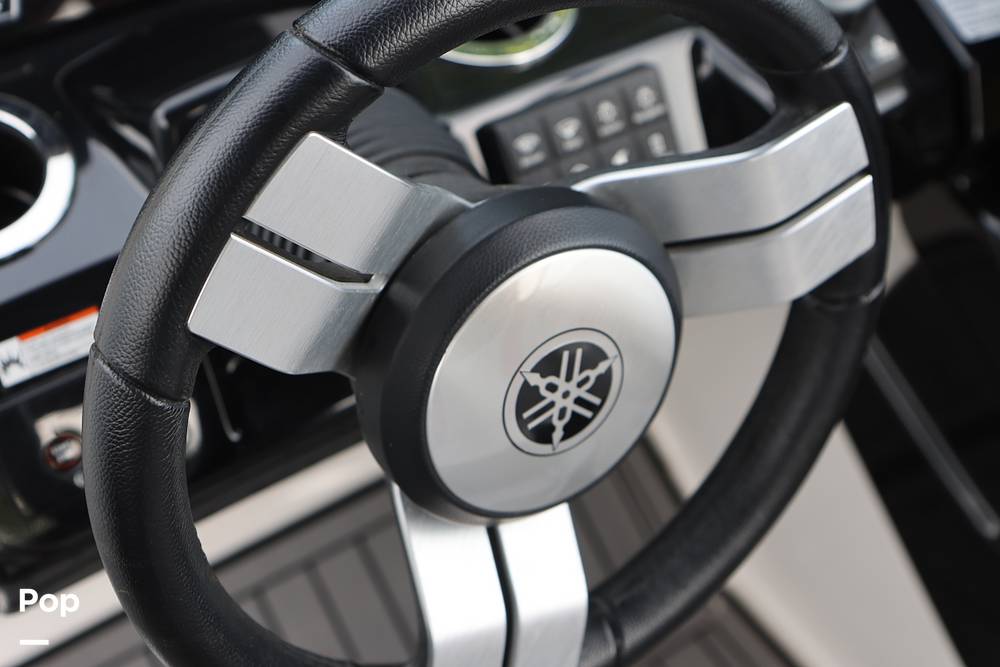 Slide: The Image of Yamaha 242X 2018 - 15474500