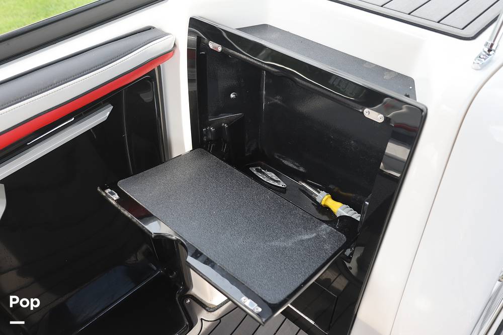 Slide: The Image of Yamaha 242X 2018 - 15474512