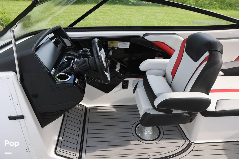 Slide: The Image of Yamaha 242X 2018 - 15474514