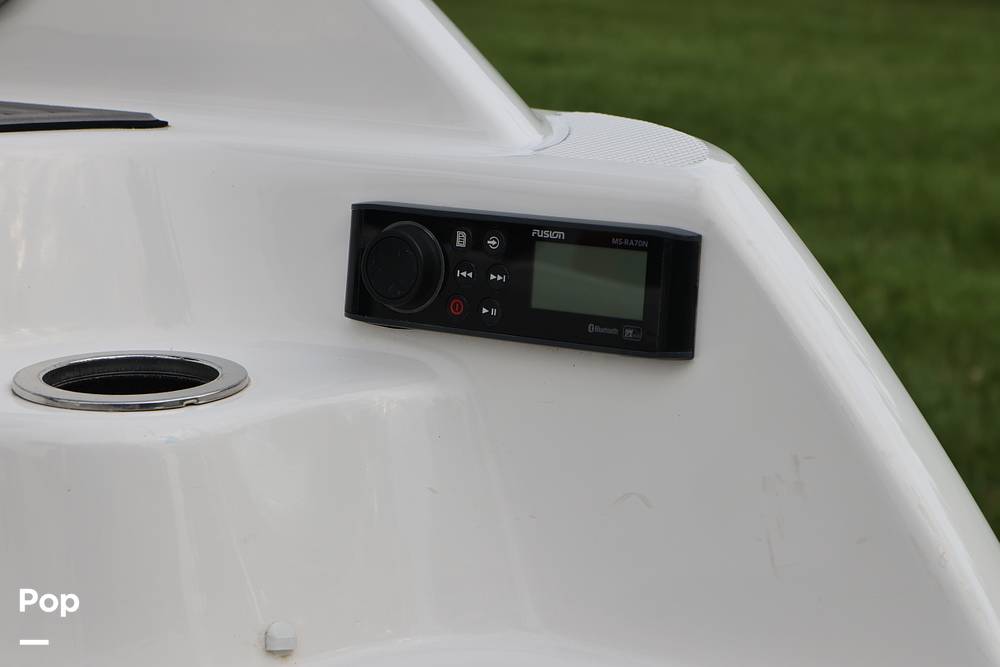 Slide: The Image of Yamaha 242X 2018 - 15474528