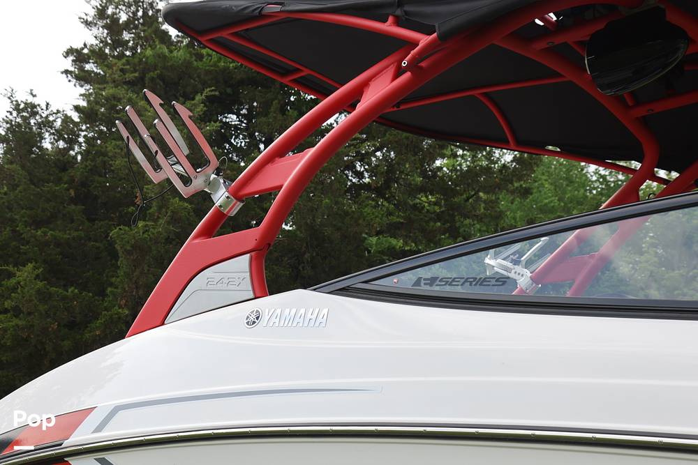 Slide: The Image of Yamaha 242X 2018 - 15474546